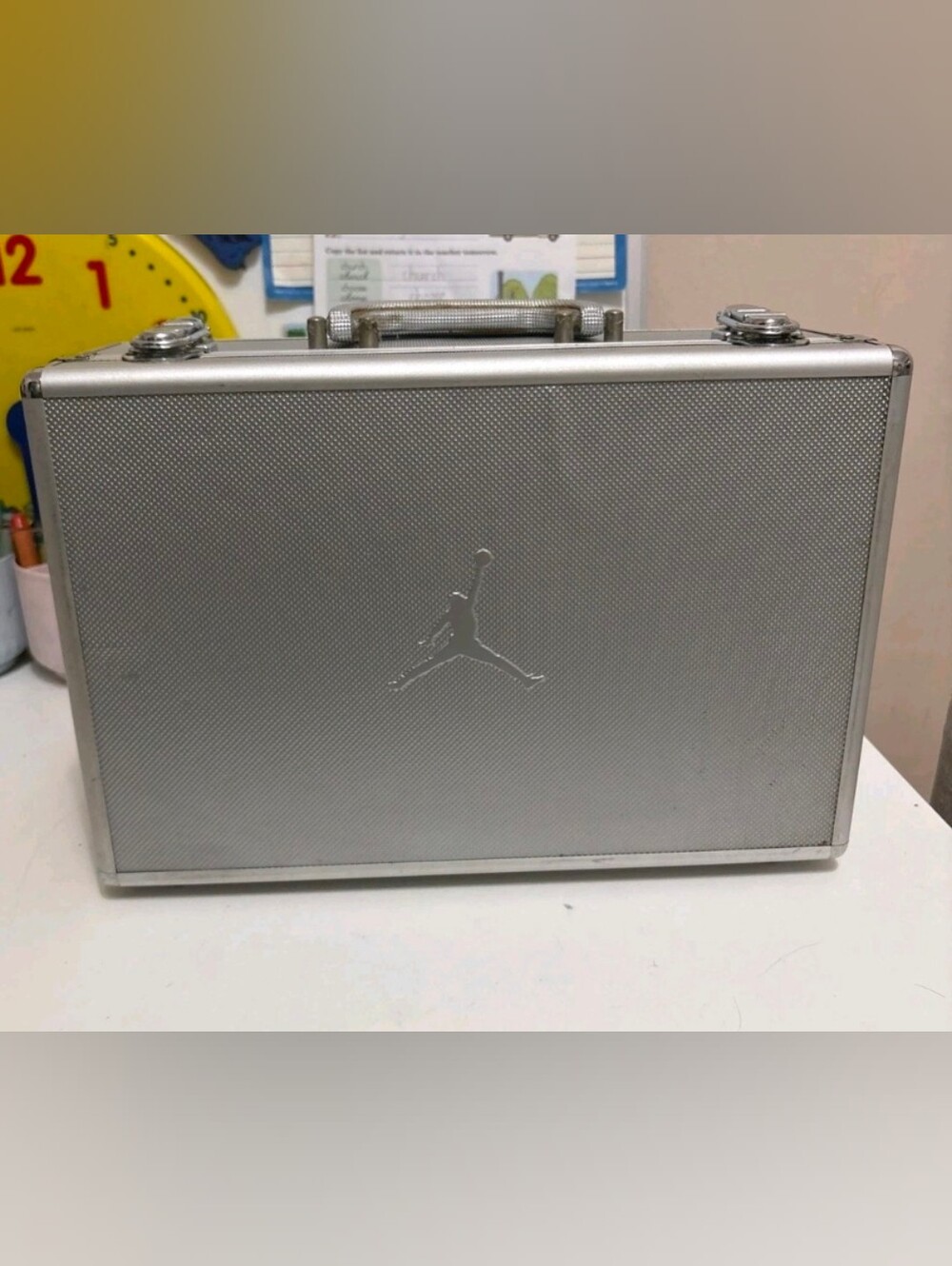 Jordan Silver Metallic Travel Case with Jumpman Emblem - Picture 3 of 4